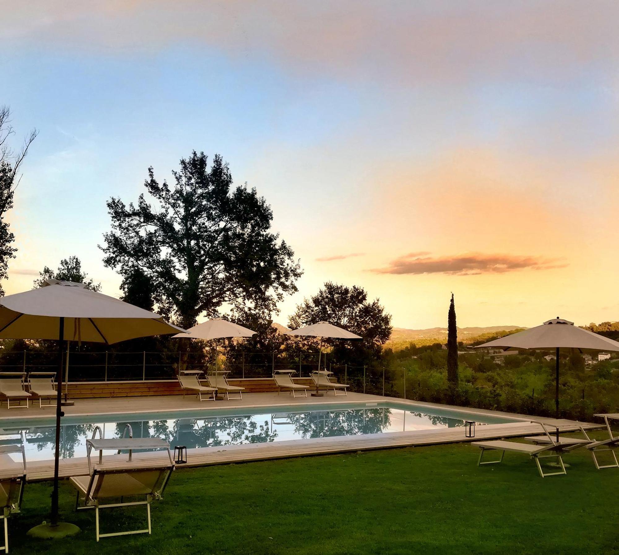Agriturismo Sant'Illuminato Calzolaro ภายนอก รูปภาพ