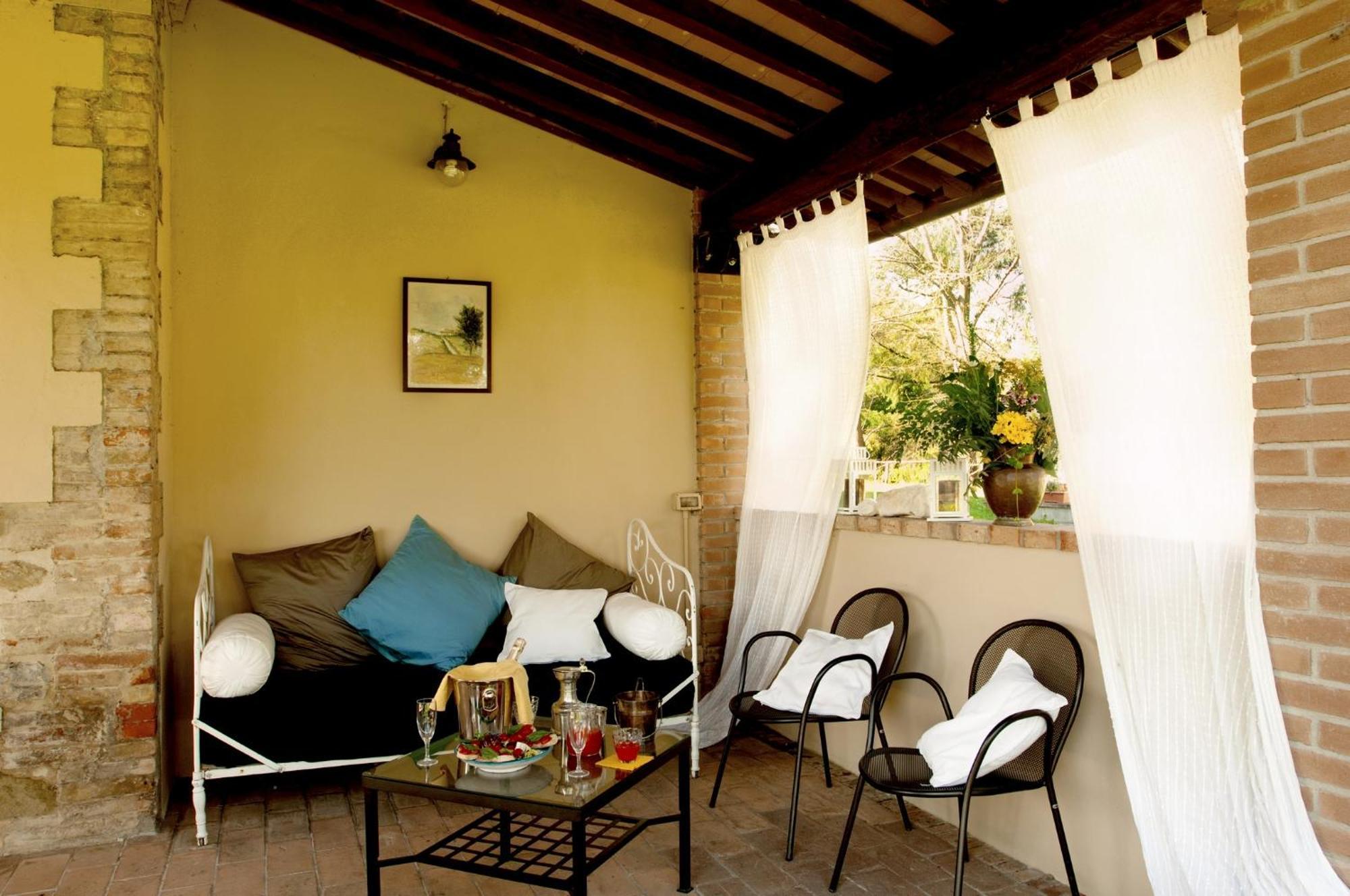 Agriturismo Sant'Illuminato Calzolaro ภายนอก รูปภาพ